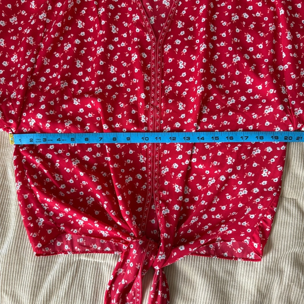 Max Studio Red Floral Tie Waist Angel Sleeve Kimono Style Blouse Size Large - Picture 9 of 11